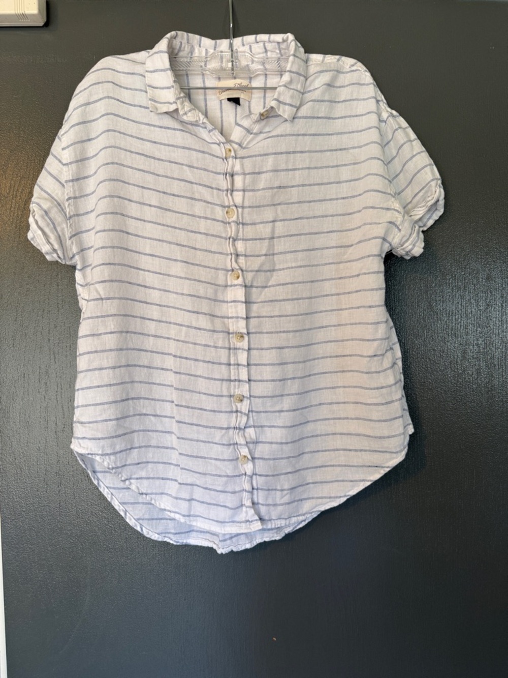 Universal Thread White Button-Down Shirt with Light Blue Stripes